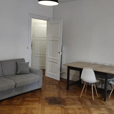 3 - T2 60m2 - Standing, Moderne Et Tout Equipe - Carmes-renforts ,